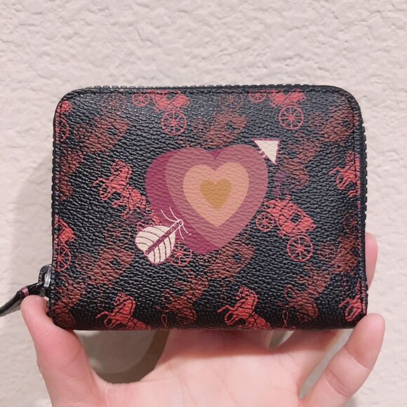 Coach Zip Wallet Cupid's Arrow Valentine's Day - Picture 1 of 4